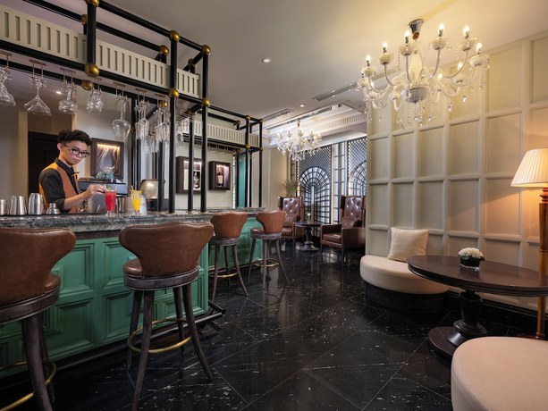 Imagen del bar/restaurante del Hotel Grand Hotel Du Lac Hanoi. Foto 2