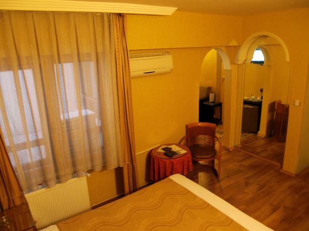 Imagen de la habitación del Hotel Grand Hotel Duman. Foto 4