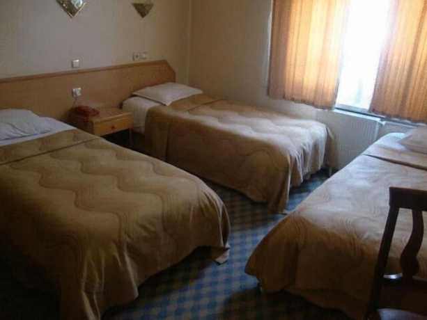 Imagen de la habitación del Hotel Grand Hotel Duman. Foto 14