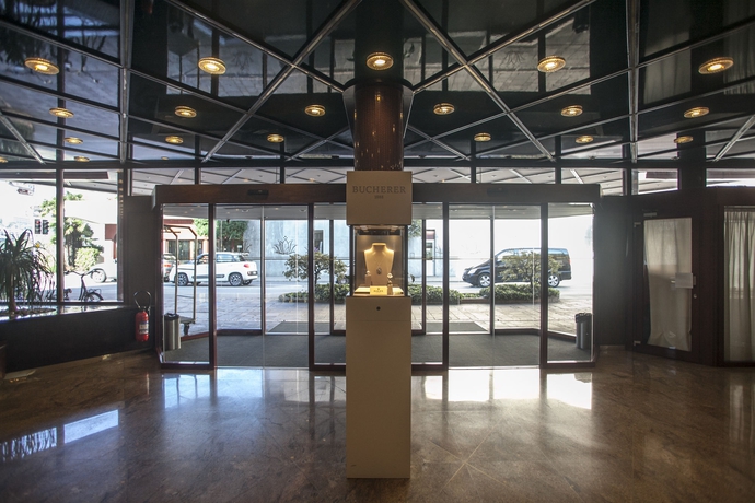 Imagen de los interiores del Hotel Grand Hotel Eden. Foto 14