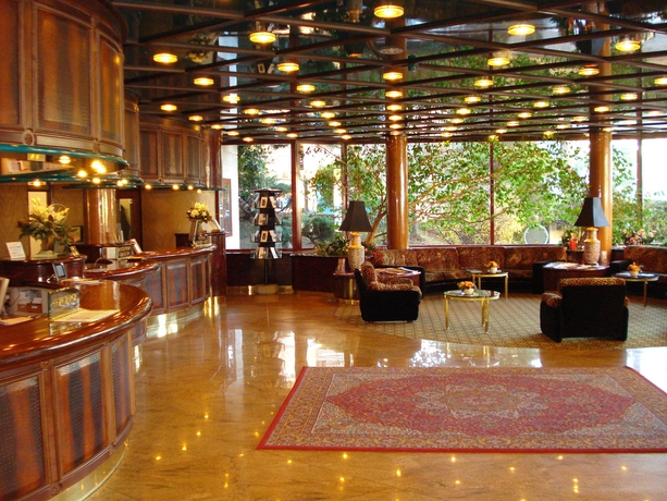 Imagen de los interiores del Hotel Grand Hotel Eden. Foto 16