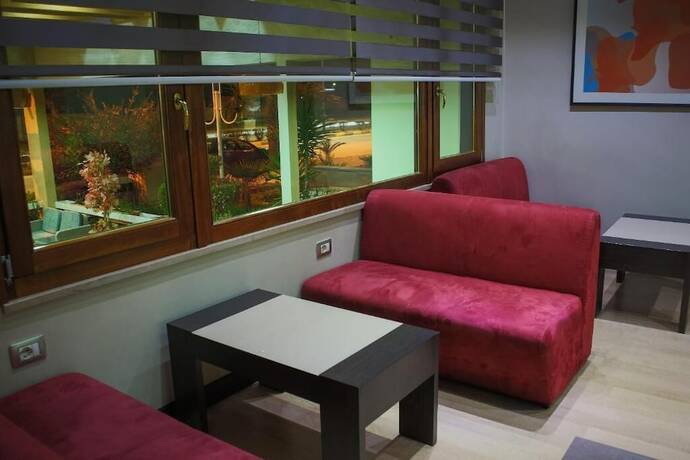 Imagen general del Hotel Grand Hotel, Elbasan. Foto 9