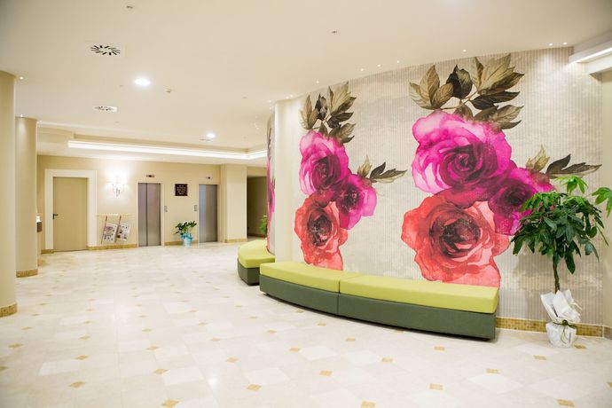 Imagen de los interiores del Hotel Grand Hotel Elite. Foto 14