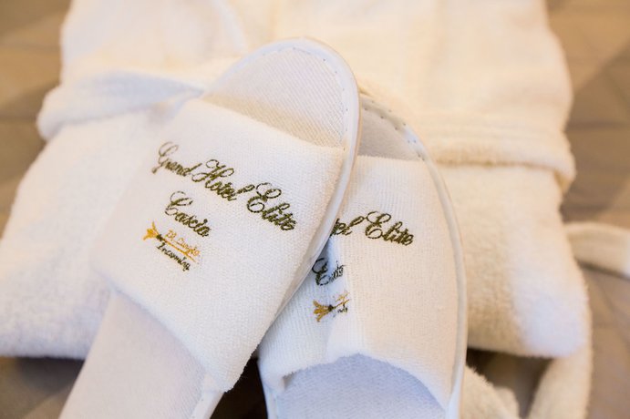 Imagen de la habitación del Hotel Grand Hotel Elite. Foto 11