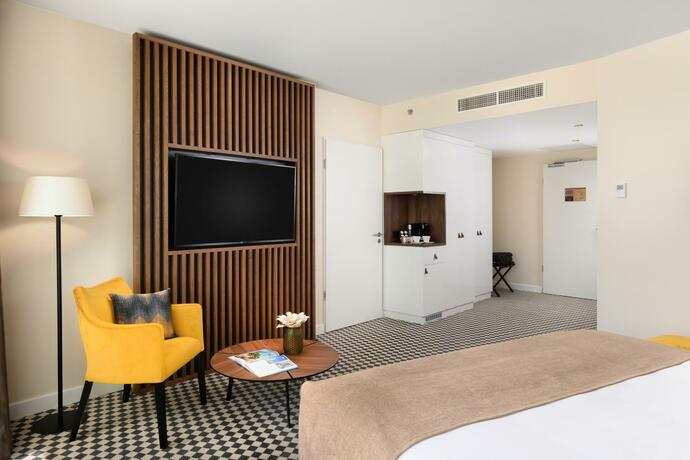 Imagen general del Hotel Grand Hotel Esztergom. Foto 19