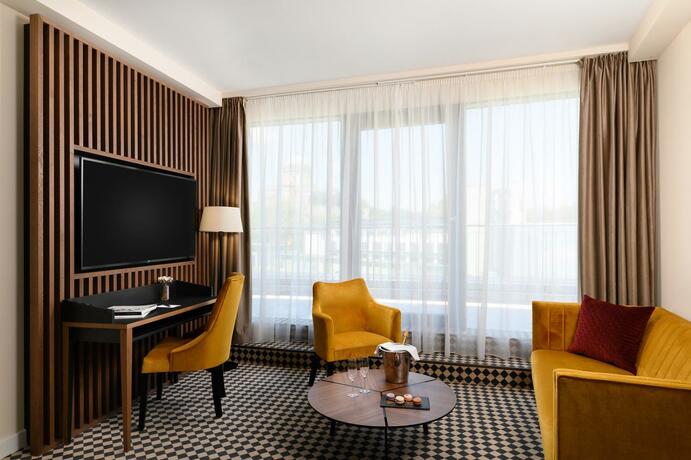 Imagen general del Hotel Grand Hotel Esztergom. Foto 22