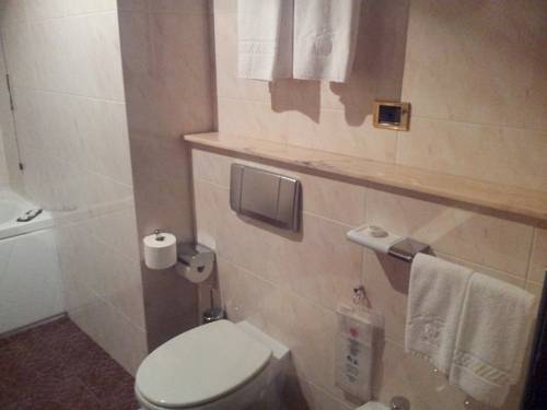 Imagen de la habitación del Hotel Grand Hotel Europa. Foto 7