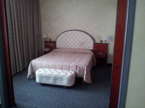 Imagen de la habitación del Hotel Grand Hotel Europa. Foto 9