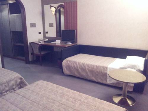 Imagen de la habitación del Hotel Grand Hotel Europa. Foto 13