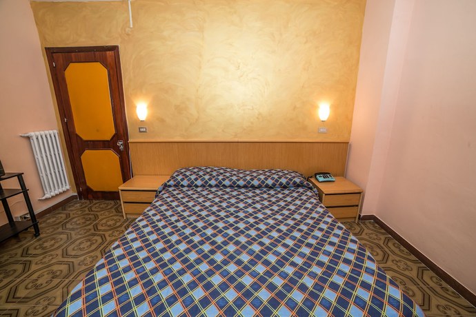 Imagen de la habitación del Hotel Grand Hotel Europa, Rivisondoli. Foto 6