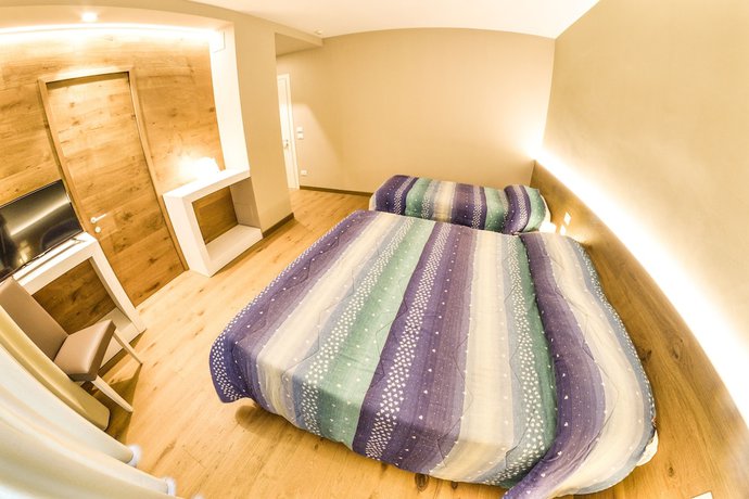 Imagen de la habitación del Hotel Grand Hotel Europa, Rivisondoli. Foto 10