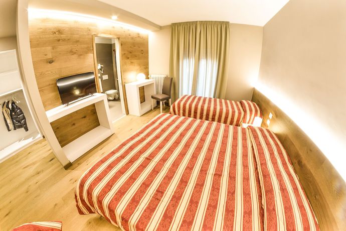 Imagen de la habitación del Hotel Grand Hotel Europa, Rivisondoli. Foto 13