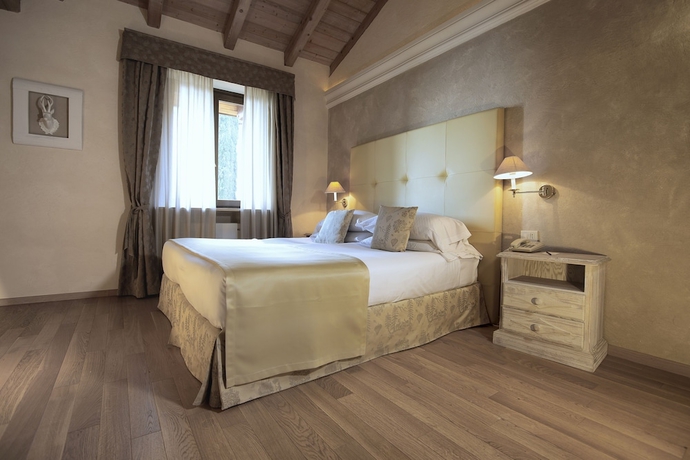 Imagen de la habitación del Hotel Grand Hotel Fasano. Foto 3