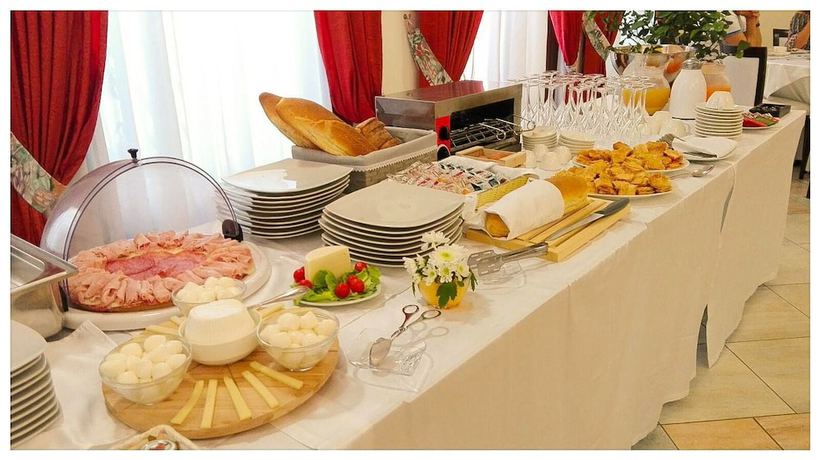 Imagen del bar/restaurante del Hotel Grand Hotel Florio. Foto 6