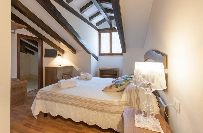Imagen de la habitación del Hotel Grand Hotel Gortani Wellness and Relax. Foto 11