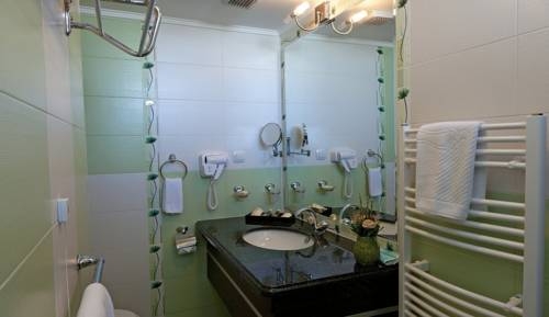 Imagen general del Hotel Grand Hotel Hebar. Foto 14