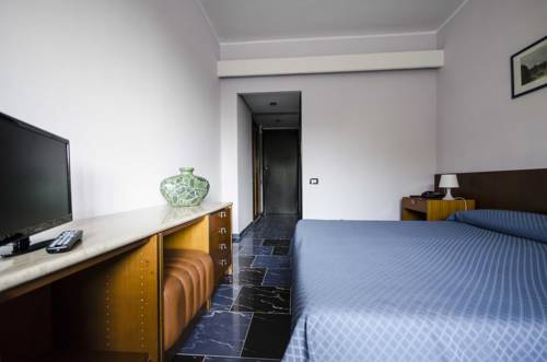 Imagen de la habitación del Hotel Grand Hotel Helios. Foto 4