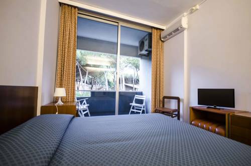 Imagen de la habitación del Hotel Grand Hotel Helios. Foto 12