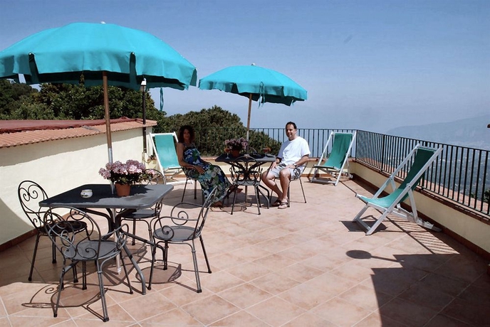 Imagen de los exteriores del Hotel Grand Hotel Hermitage, Sant Agata sui Due Golfi. Foto 6