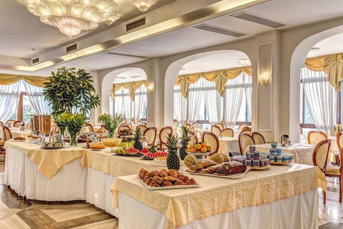 Imagen del bar/restaurante del Hotel Grand Hotel Hermitage, Sorrento. Foto 2