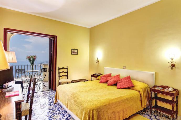 Imagen de la habitación del Hotel Grand Hotel Hermitage, Sorrento. Foto 7