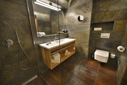 Imagen de la habitación del Hotel Grand Hotel Hradec. Foto 14