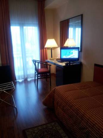 Imagen de la habitación del Hotel Grand Hotel Irpinia. Foto 5