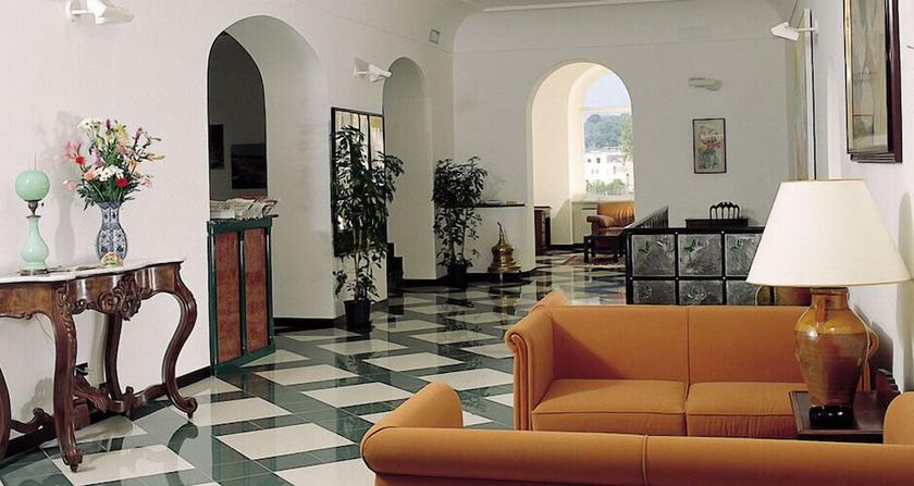 Imagen de los interiores del Hotel Grand Hotel Ischia Lido. Foto 9