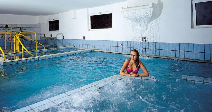 Imagen de la piscina del Hotel Grand Hotel Ischia Lido. Foto 19