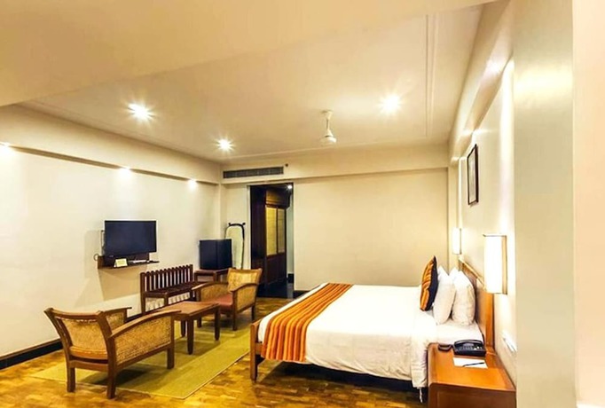 Imagen de la habitación del Hotel Grand Hotel, Kanayannur. Foto 13