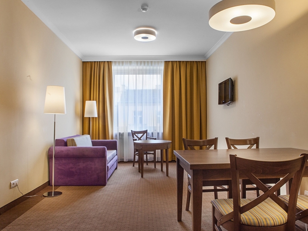 Imagen de la habitación del Hotel Grand Hotel Kielce. Foto 13