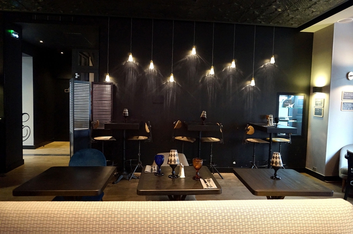 Imagen del bar/restaurante del Hotel Grand Hotel Lafayette. Foto 5