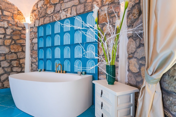 Imagen de la habitación del Hotel Grand Hotel Le Rocce. Foto 5