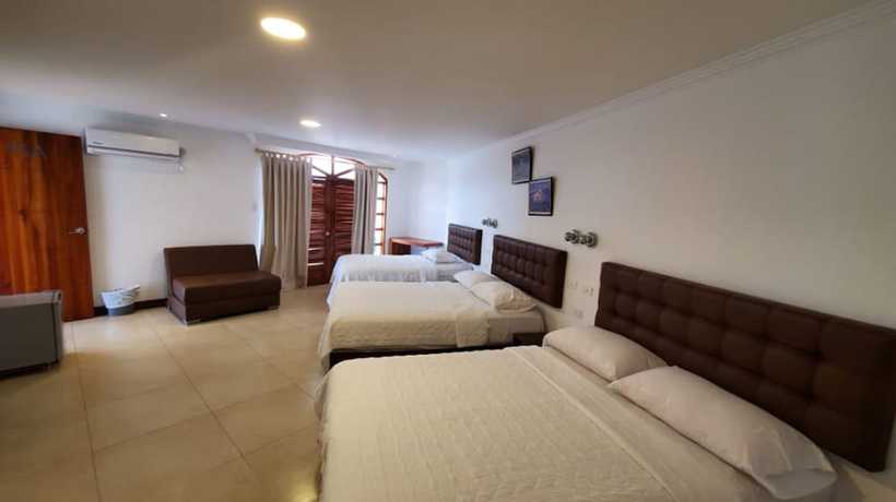 Imagen de la habitación del Hotel Grand Hotel Leon Marino Galapagos. Foto 5