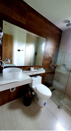 Imagen de la habitación del Hotel Grand Hotel Leon Marino Galapagos. Foto 12