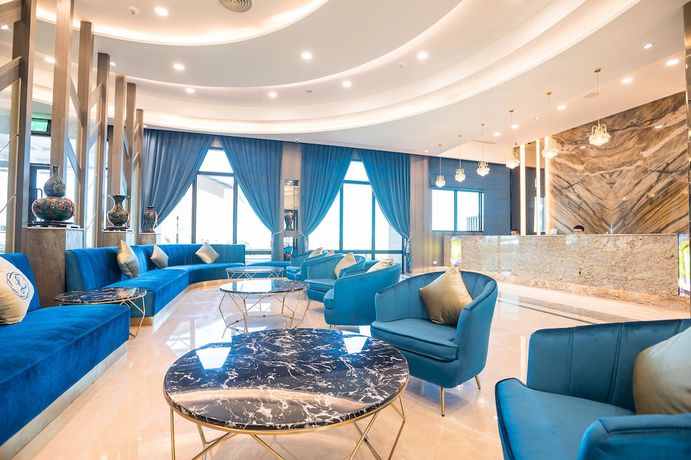 Imagen de los interiores del Hotel Grand Hotel Lili. Foto 18