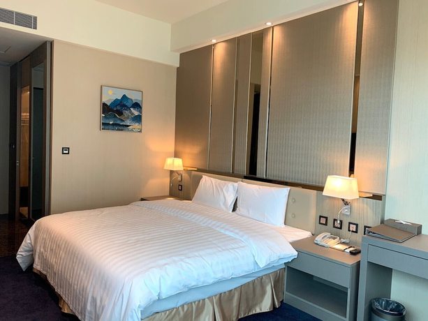 Imagen de la habitación del Hotel Grand Hotel Lili. Foto 15