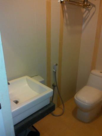 Imagen de la habitación del Hotel Grand Hotel Lombok. Foto 3