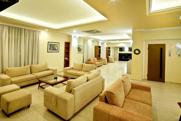 Imagen de los interiores del Hotel Grand Hotel Loutraki. Foto 15