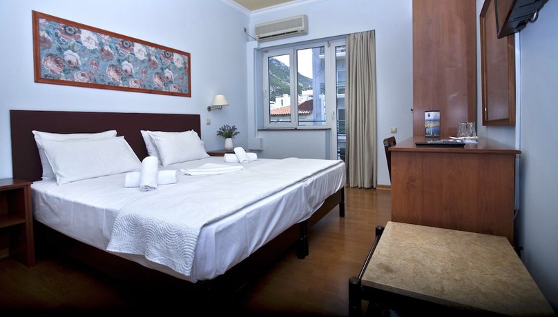 Imagen de la habitación del Hotel Grand Hotel Loutraki. Foto 4