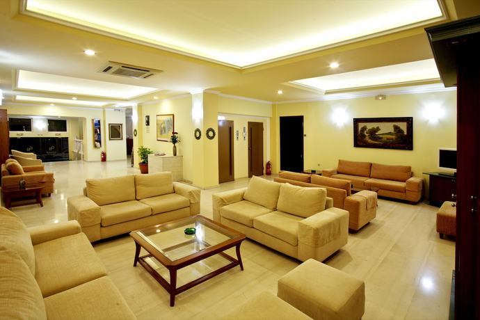 Imagen de los interiores del Hotel Grand Hotel Loutraki. Foto 16