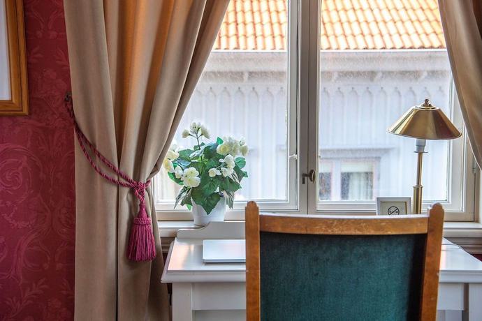 Imagen de la habitación del Hotel Grand Hotel Marstrand. Foto 2