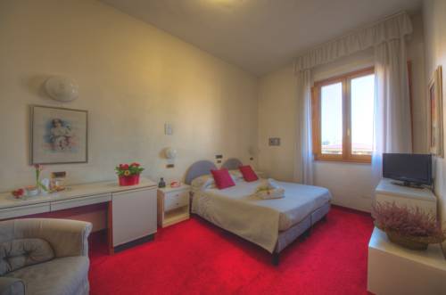 Imagen de la habitación del Hotel Grand Hotel Milano. Foto 9