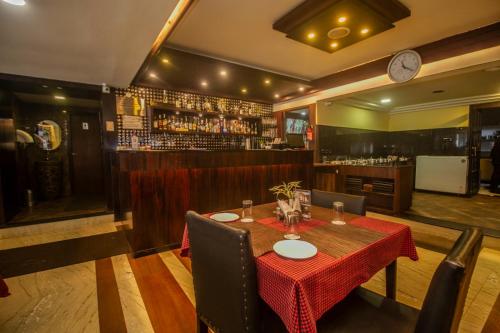 Imagen general del Hotel Grand Hotel, Mirik. Foto 15