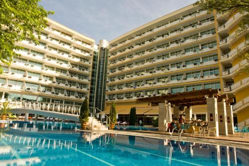 Imagen general del Hotel Grand Hotel Nirvana - All Inclusive. Foto 1