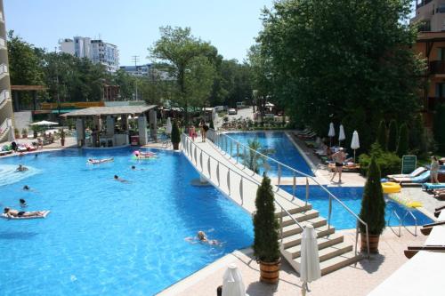 Imagen general del Hotel Grand Hotel Nirvana - All Inclusive. Foto 9