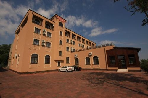 Imagen general del Hotel Grand Hotel Orient Braila. Foto 4