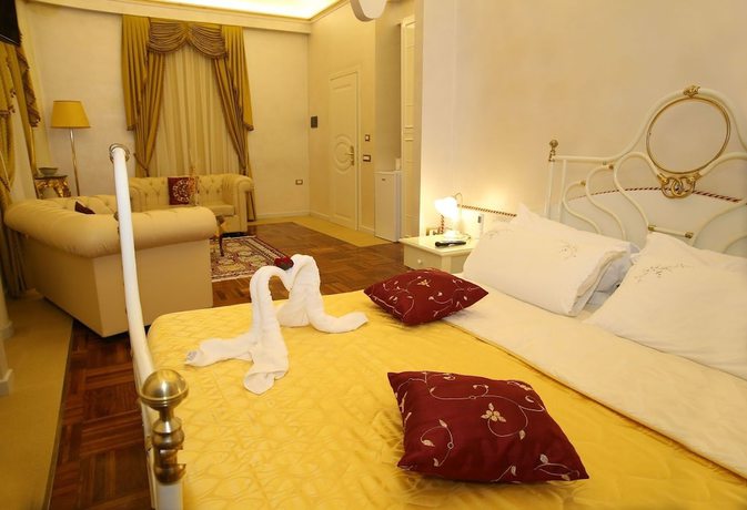 Imagen de la habitación del Hotel Grand Hotel Osman. Foto 10