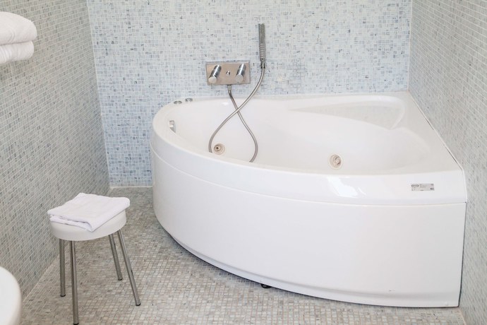 Imagen de la habitación del Hotel Grand Hotel Pacl&agrave;. Foto 4