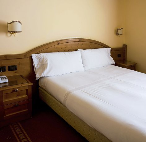 Imagen de la habitación del Hotel Grand Hotel Paradiso. Foto 12